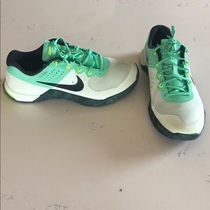 Women’s Nike Metcon 3 Training Shoes